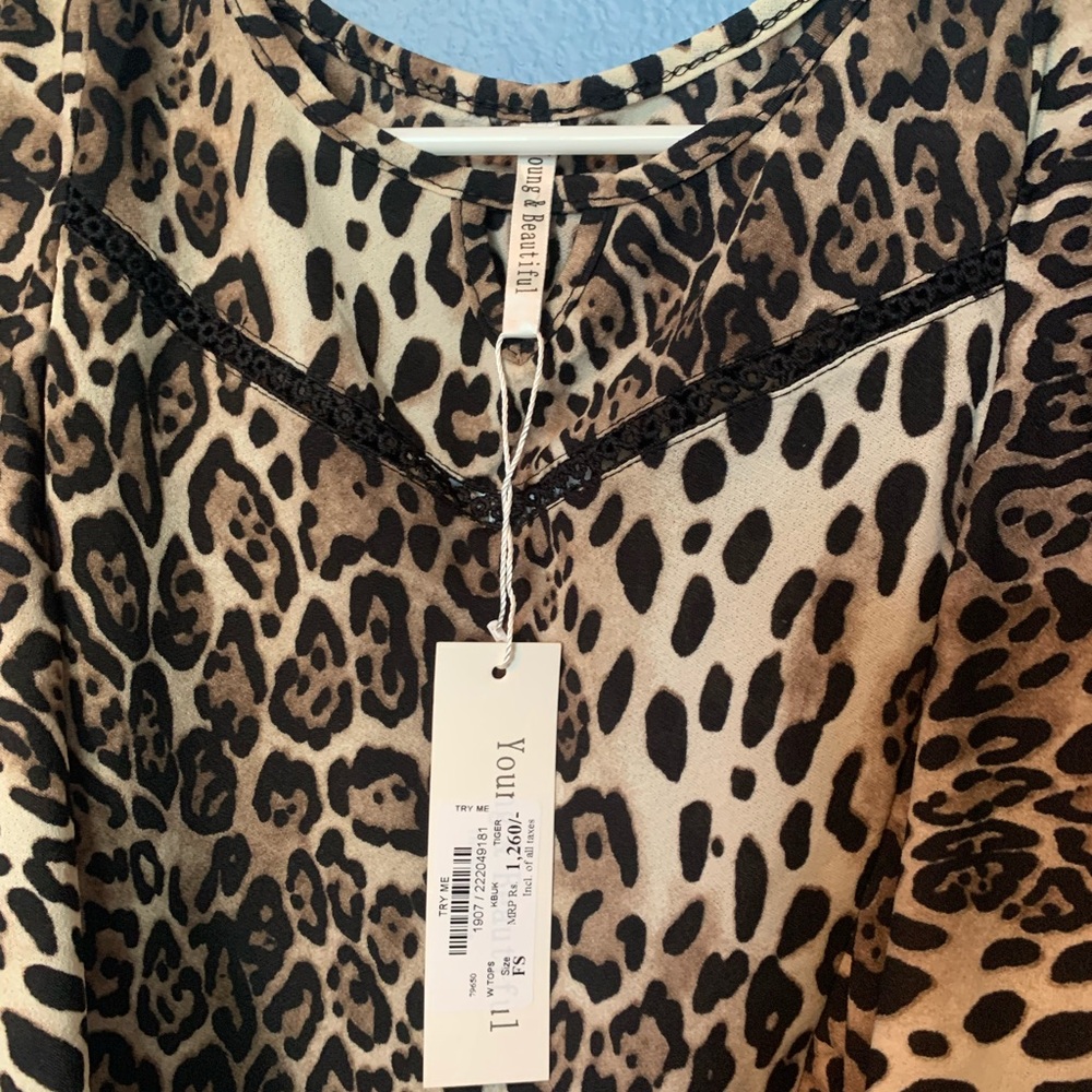 Leopard print blouse - Picture 4 of 4